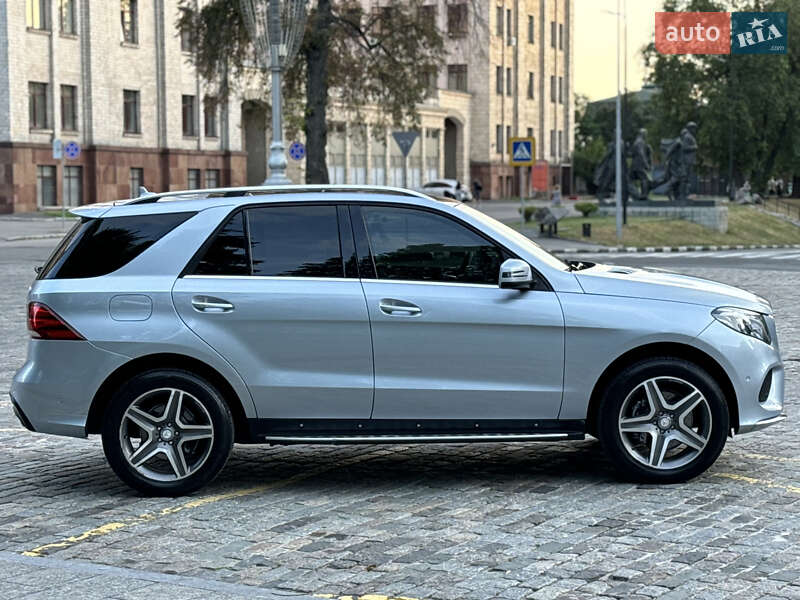 Внедорожник / Кроссовер Mercedes-Benz GLE-Class 2015 в Харькове