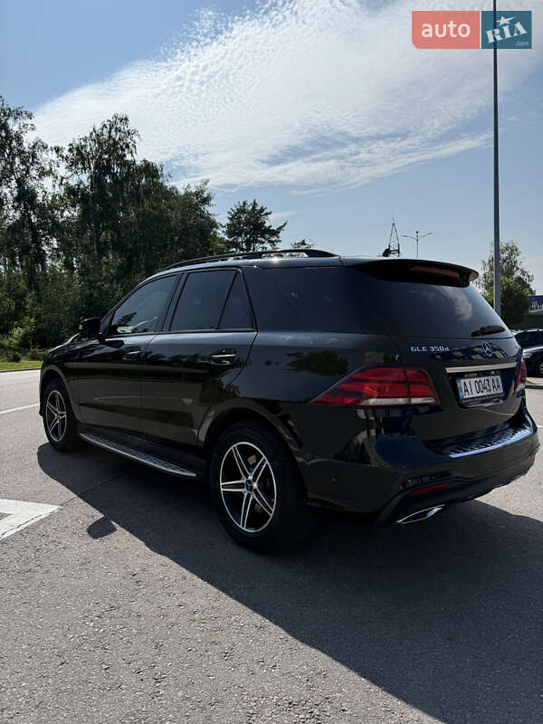 Внедорожник / Кроссовер Mercedes-Benz GLE-Class 2017 в Киеве