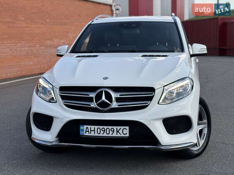 Внедорожник / Кроссовер Mercedes-Benz GLE-Class 2016 в Киеве