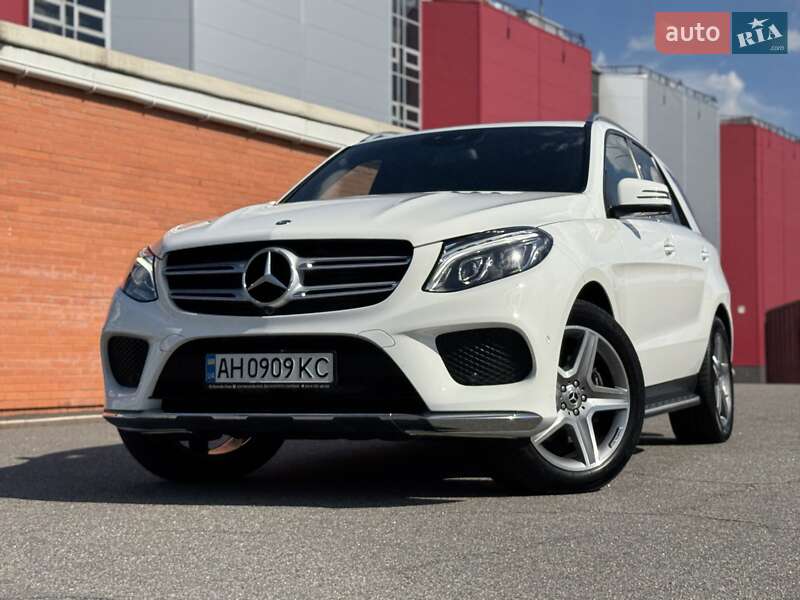 Внедорожник / Кроссовер Mercedes-Benz GLE-Class 2016 в Киеве
