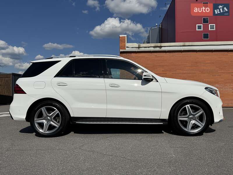 Внедорожник / Кроссовер Mercedes-Benz GLE-Class 2016 в Киеве