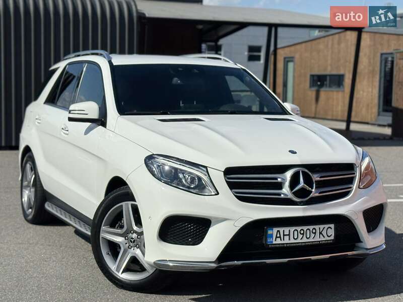 Внедорожник / Кроссовер Mercedes-Benz GLE-Class 2016 в Киеве