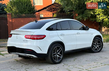 Позашляховик / Кросовер Mercedes-Benz GLE-Class 2017 в 
