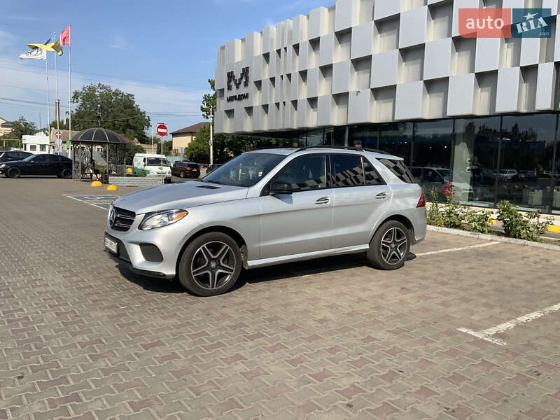 Внедорожник / Кроссовер Mercedes-Benz GLE-Class 2016 в Одессе
