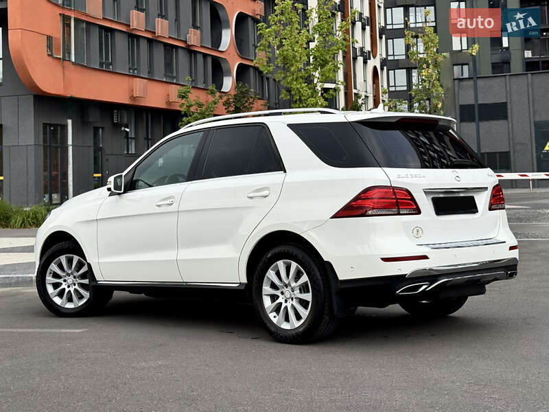 Внедорожник / Кроссовер Mercedes-Benz GLE-Class 2016 в Киеве