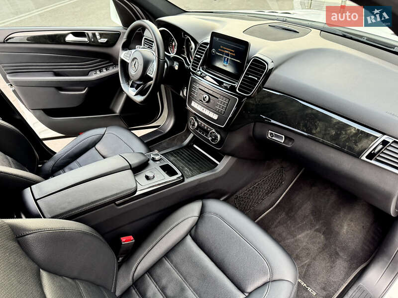 Внедорожник / Кроссовер Mercedes-Benz GLE-Class 2016 в Киеве