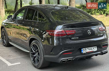 Внедорожник / Кроссовер Mercedes-Benz GLE-Class 2016 в 