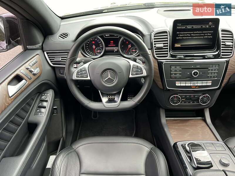 Внедорожник / Кроссовер Mercedes-Benz GLE-Class 2016 в Киеве