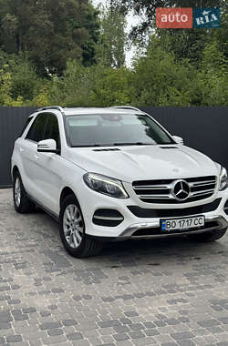 Внедорожник / Кроссовер Mercedes-Benz GLE-Class 2015 в 