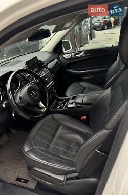 Внедорожник / Кроссовер Mercedes-Benz GLE-Class 2015 в 