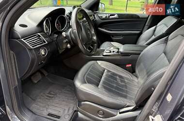 Позашляховик / Кросовер Mercedes-Benz GLE-Class 2016 в 