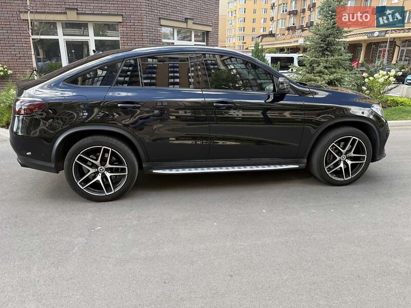 Позашляховик / Кросовер Mercedes-Benz GLE-Class 2016 в Києві