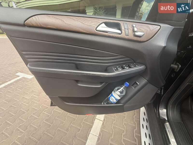 Позашляховик / Кросовер Mercedes-Benz GLE-Class 2016 в Києві