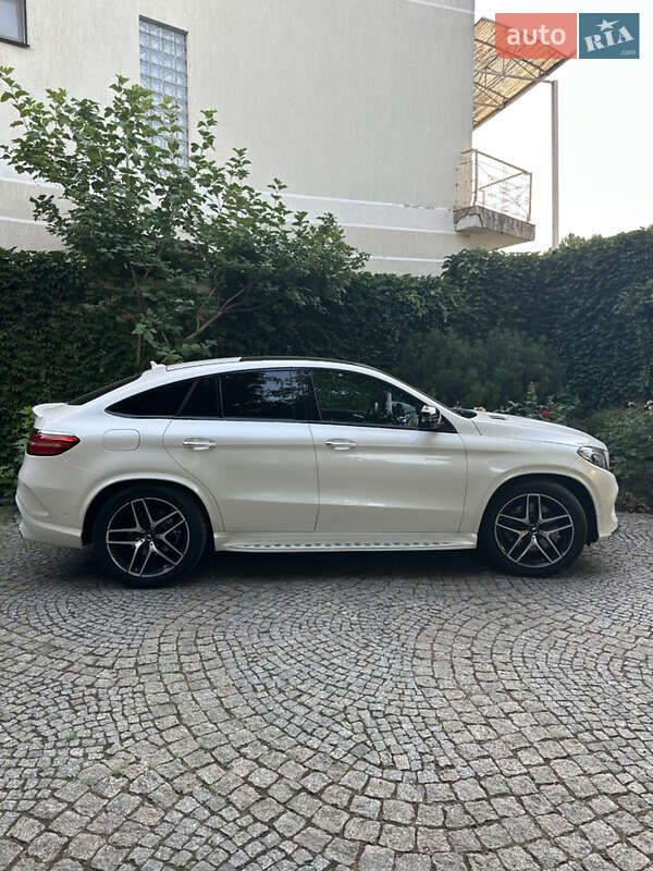 Внедорожник / Кроссовер Mercedes-Benz GLE-Class 2017 в Одессе