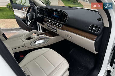 Внедорожник / Кроссовер Mercedes-Benz GLE-Class 2021 в 