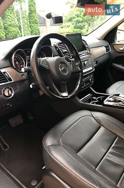 Внедорожник / Кроссовер Mercedes-Benz GLE-Class 2016 в 