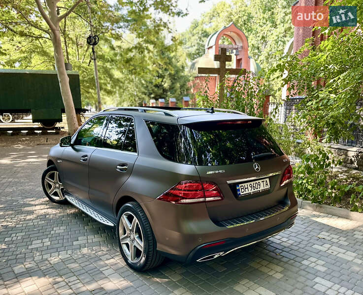 Внедорожник / Кроссовер Mercedes-Benz GLE-Class 2015 в Одессе