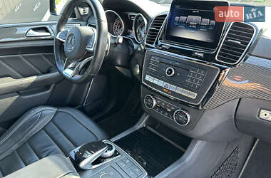 Внедорожник / Кроссовер Mercedes-Benz GLE-Class 2017 в 
