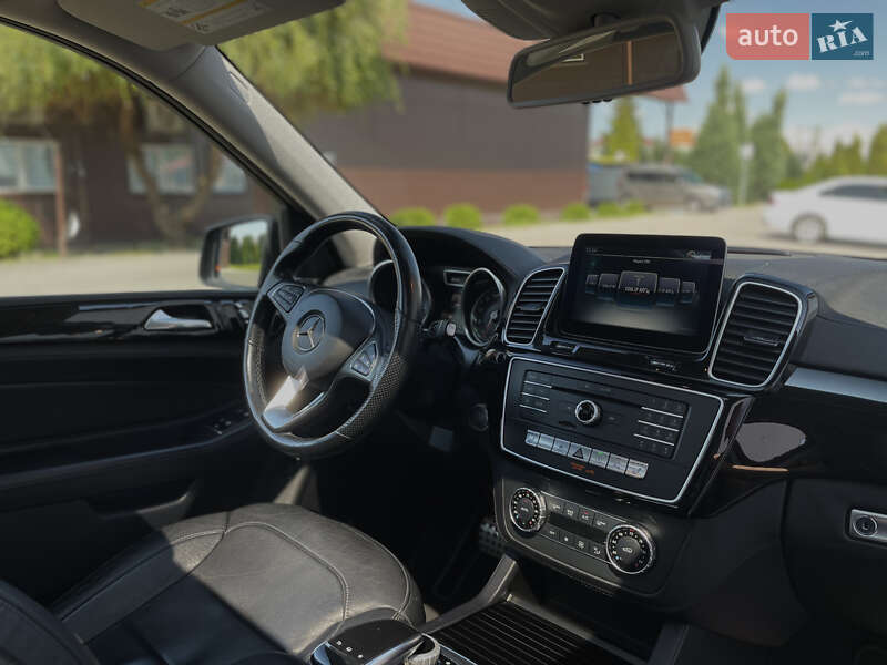 Позашляховик / Кросовер Mercedes-Benz GLE-Class 2016 в Києві