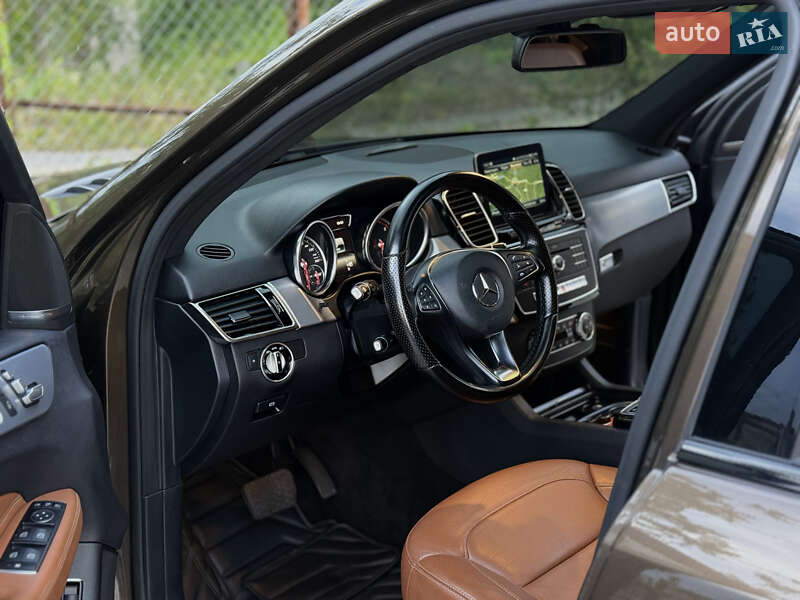 Внедорожник / Кроссовер Mercedes-Benz GLE-Class 2016 в Тернополе