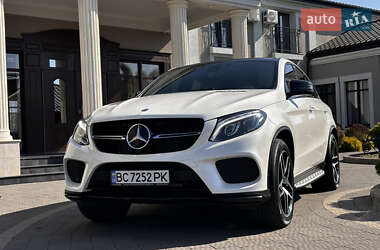 Внедорожник / Кроссовер Mercedes-Benz GLE-Class 2015 в 