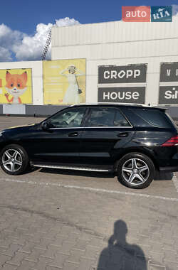 Внедорожник / Кроссовер Mercedes-Benz GLE-Class 2015 в 