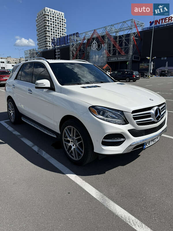 Внедорожник / Кроссовер Mercedes-Benz GLE-Class 2016 в Киеве