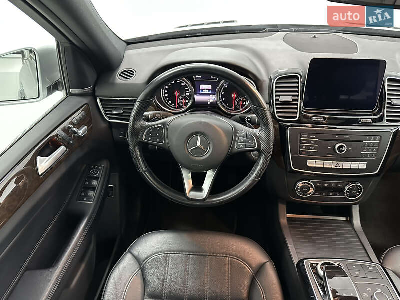 Позашляховик / Кросовер Mercedes-Benz GLE-Class 2018 в Одесі фото 10 Позашляховик / Кросовер Mercedes-Benz GLE-Class 2018 в Одесі