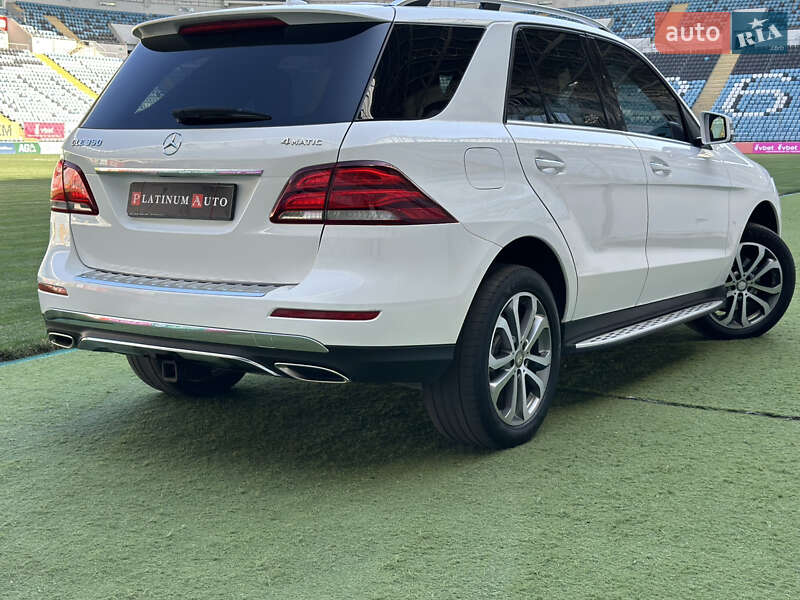 Внедорожник / Кроссовер Mercedes-Benz GLE-Class 2016 в Одессе фото 26 Внедорожник / Кроссовер Mercedes-Benz GLE-Class 2016 в Одессе