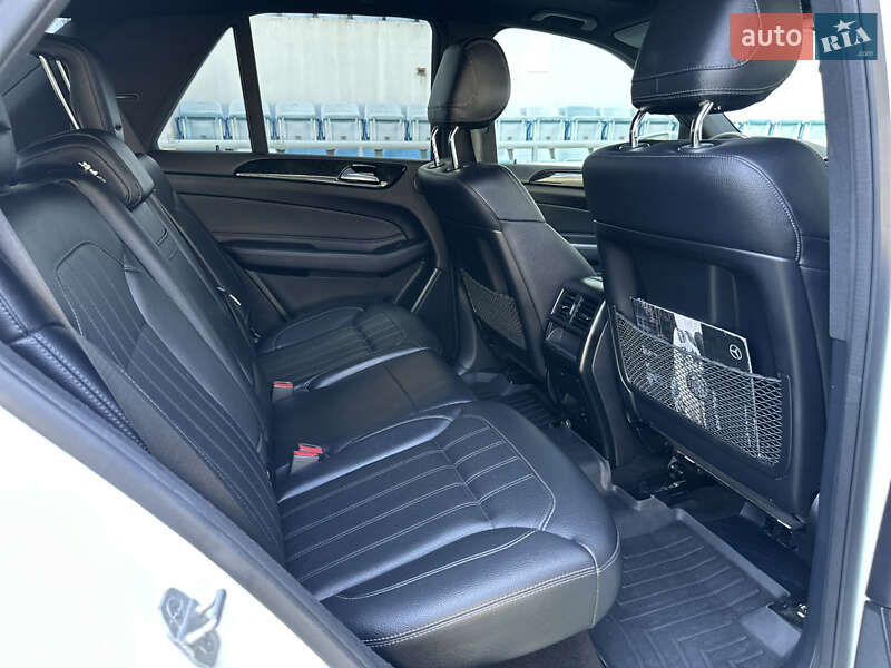 Внедорожник / Кроссовер Mercedes-Benz GLE-Class 2016 в Одессе фото 63 Внедорожник / Кроссовер Mercedes-Benz GLE-Class 2016 в Одессе