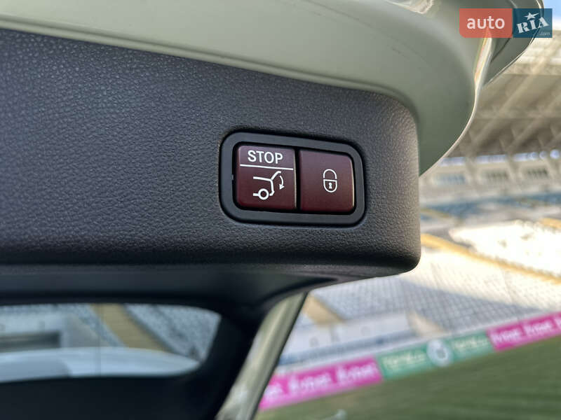 Внедорожник / Кроссовер Mercedes-Benz GLE-Class 2016 в Одессе фото 71 Внедорожник / Кроссовер Mercedes-Benz GLE-Class 2016 в Одессе