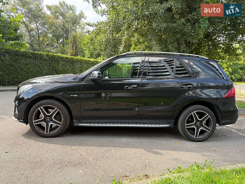 Внедорожник / Кроссовер Mercedes-Benz GLE-Class 2017 в Киеве