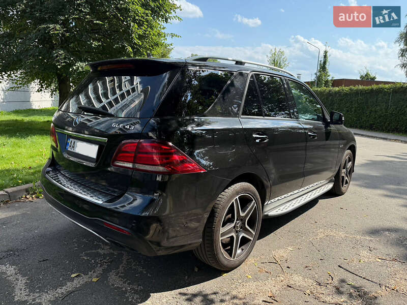 Внедорожник / Кроссовер Mercedes-Benz GLE-Class 2017 в Киеве