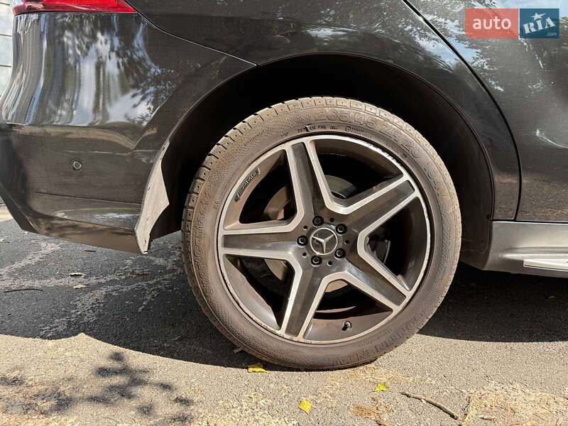 Внедорожник / Кроссовер Mercedes-Benz GLE-Class 2017 в Киеве