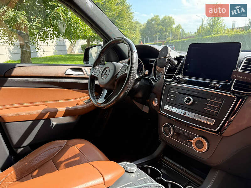 Внедорожник / Кроссовер Mercedes-Benz GLE-Class 2017 в Киеве