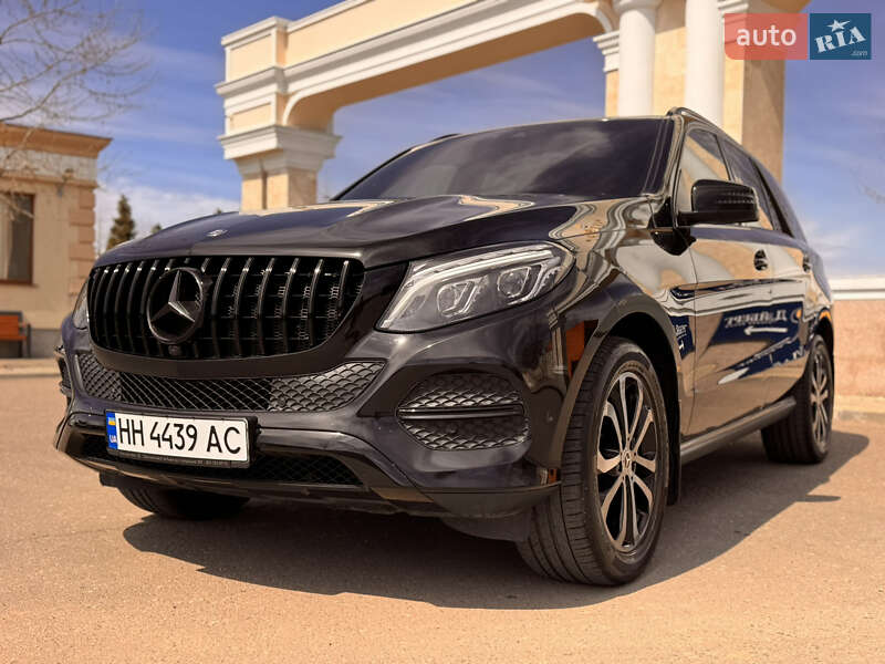 Позашляховик / Кросовер Mercedes-Benz GLE-Class 2017 в Одесі