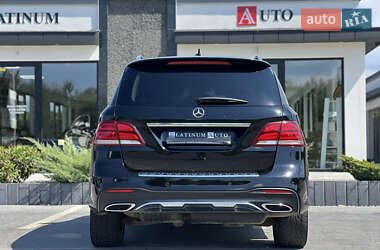 Позашляховик / Кросовер Mercedes-Benz GLE-Class 2016 в 