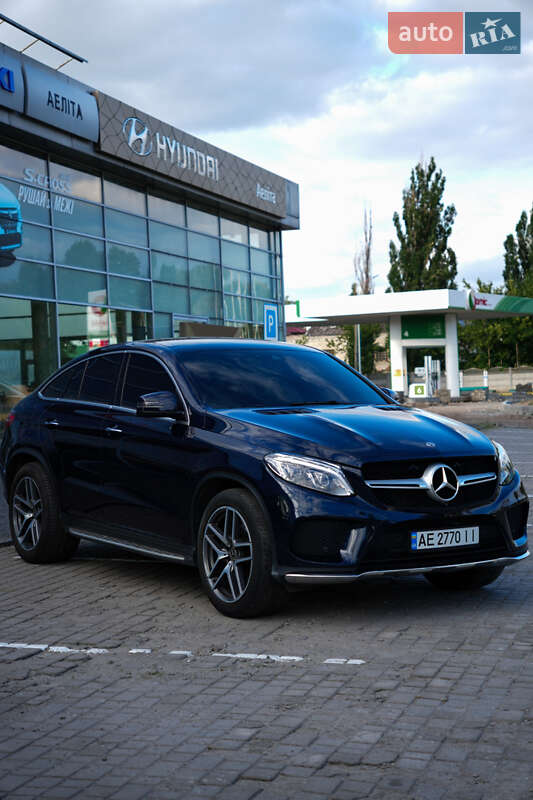 Позашляховик / Кросовер Mercedes-Benz GLE-Class 2017 в Дніпрі фото 14 Позашляховик / Кросовер Mercedes-Benz GLE-Class 2017 в Дніпрі