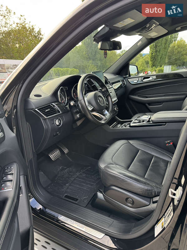 Внедорожник / Кроссовер Mercedes-Benz GLE-Class 2017 в Киеве