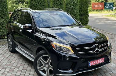 Внедорожник / Кроссовер Mercedes-Benz GLE-Class 2016 в 