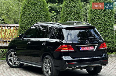 Внедорожник / Кроссовер Mercedes-Benz GLE-Class 2016 в 