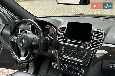 Внедорожник / Кроссовер Mercedes-Benz GLE-Class 2016 в 
