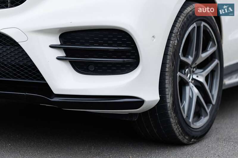 Внедорожник / Кроссовер Mercedes-Benz GLE-Class 2016 в Брошневе