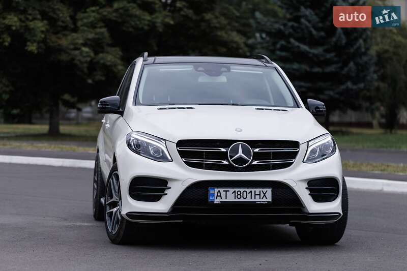 Внедорожник / Кроссовер Mercedes-Benz GLE-Class 2016 в Брошневе