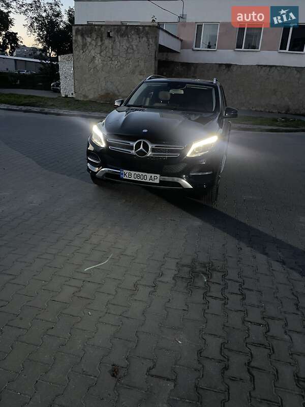 Внедорожник / Кроссовер Mercedes-Benz GLE-Class 2015 в Хмельницком