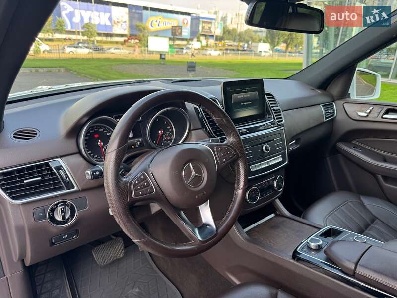 Позашляховик / Кросовер Mercedes-Benz GLE-Class 2017 в Києві