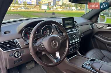 Внедорожник / Кроссовер Mercedes-Benz GLE-Class 2017 в 
