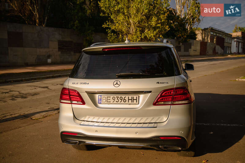Внедорожник / Кроссовер Mercedes-Benz GLE-Class 2016 в Николаеве