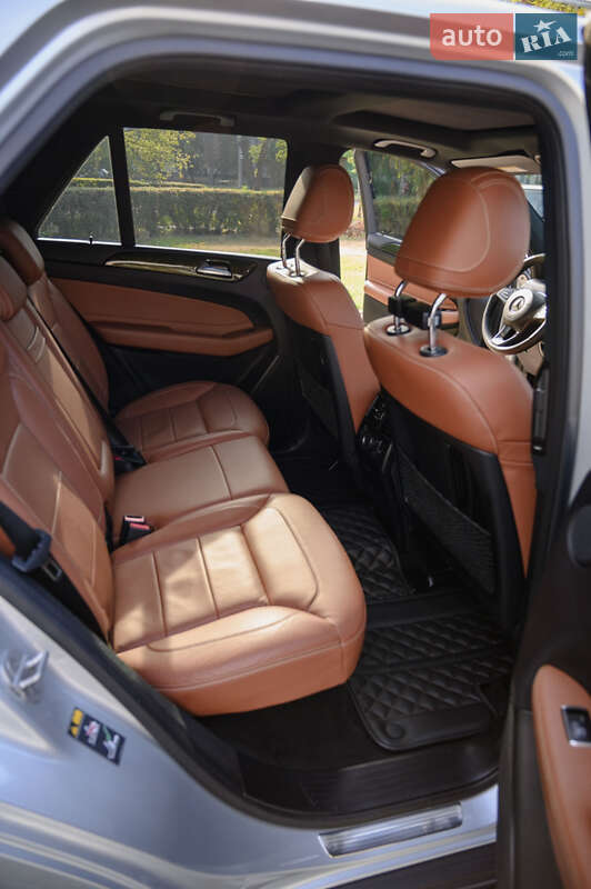 Внедорожник / Кроссовер Mercedes-Benz GLE-Class 2016 в Николаеве