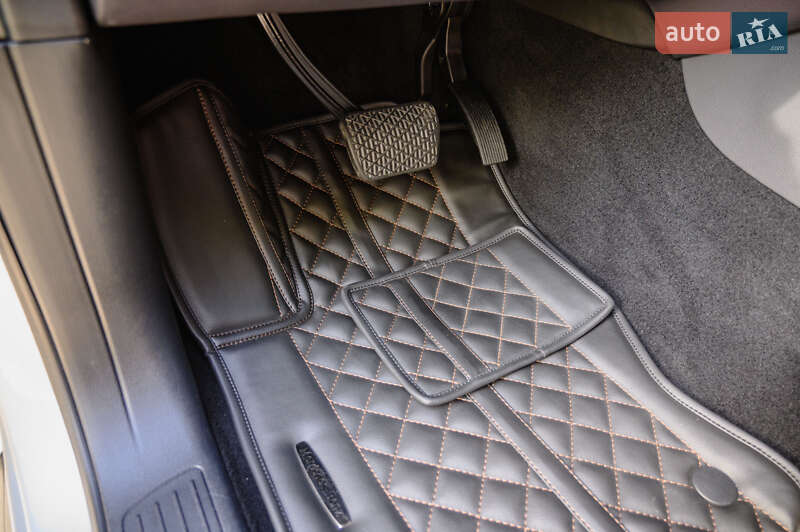 Внедорожник / Кроссовер Mercedes-Benz GLE-Class 2016 в Николаеве